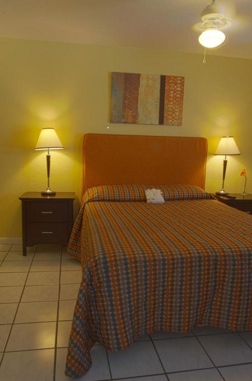 Up Sorrento Apartahotel Miami Beach